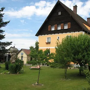  Apartment Zetzl