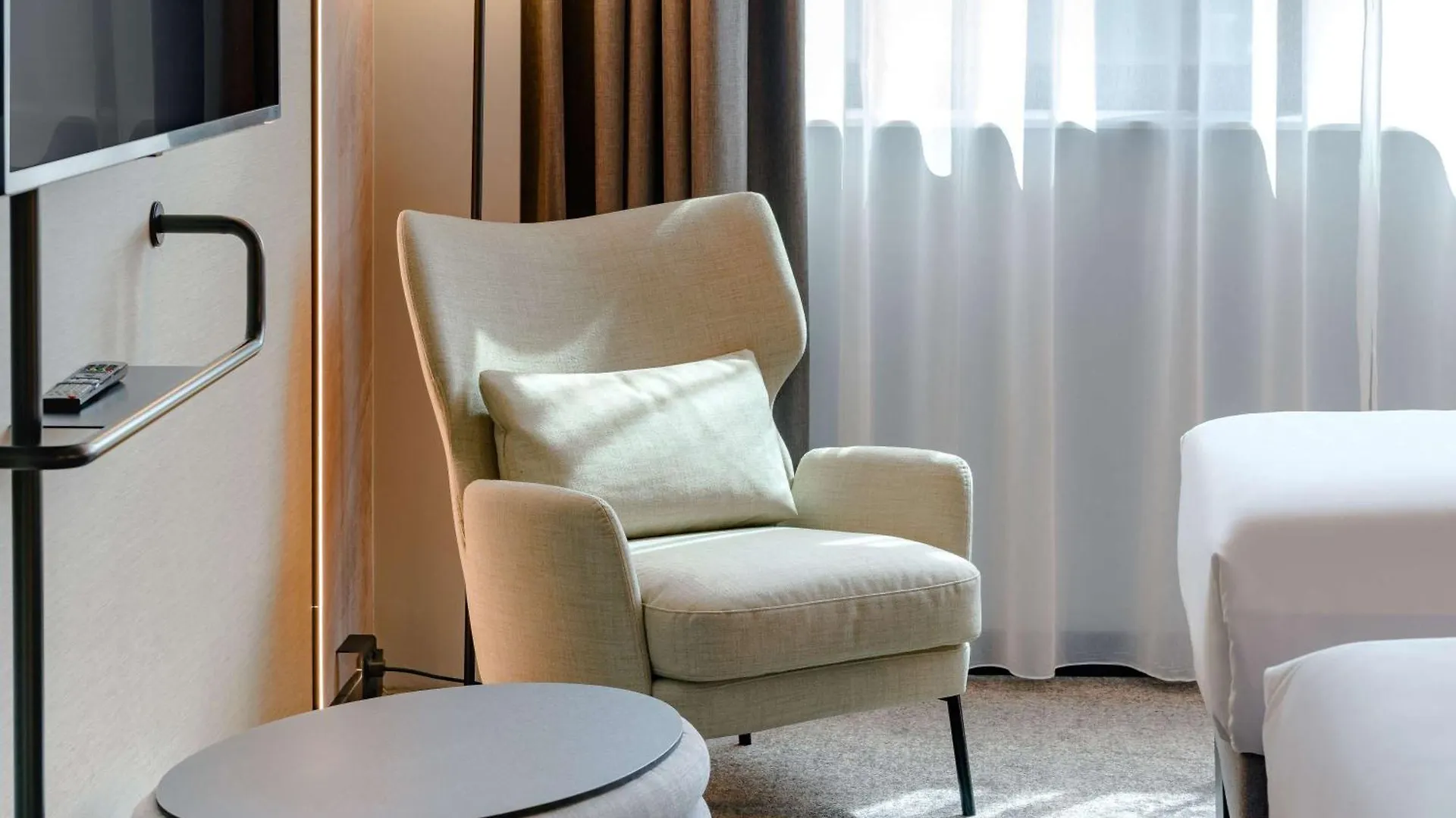 Novotel Muenchen Airport - Newly Renovated Freising 4*,  Németország